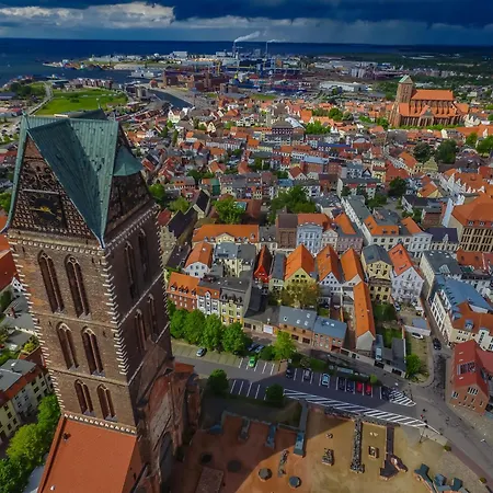 Daire Zur Schwedenschanze 1 *